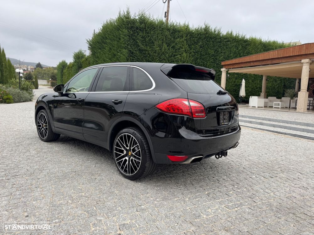 Porsche Cayenne S - 29