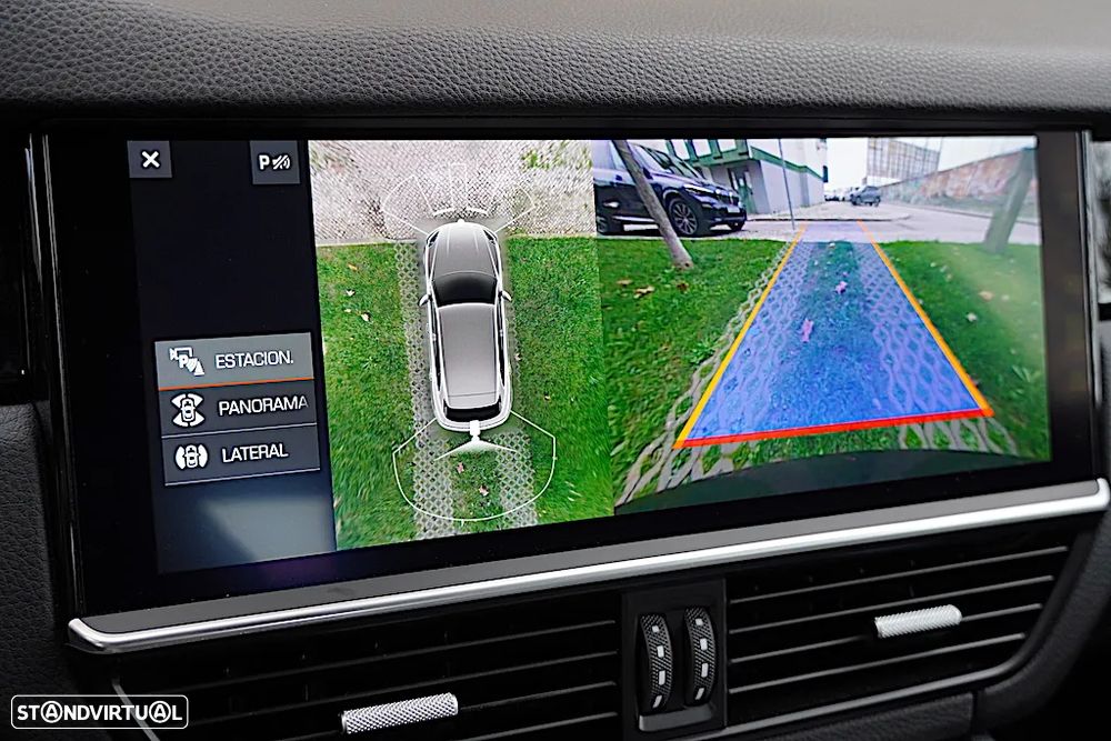 Porsche Cayenne Formula E - 44