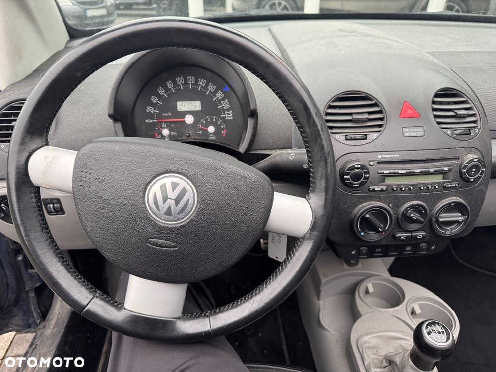 Volkswagen New Beetle 2.0 Freestyle - 13