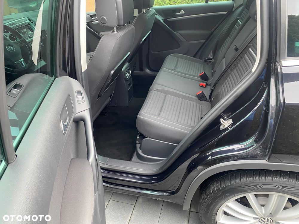 Volkswagen Tiguan 2.0 TDI DPF 4Motion BlueMotion Technology DSG Cup Sport & Style - 11