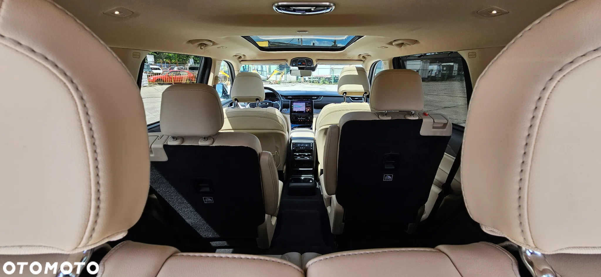 Jeep Grand Cherokee 3.6 V6 Summit - 31