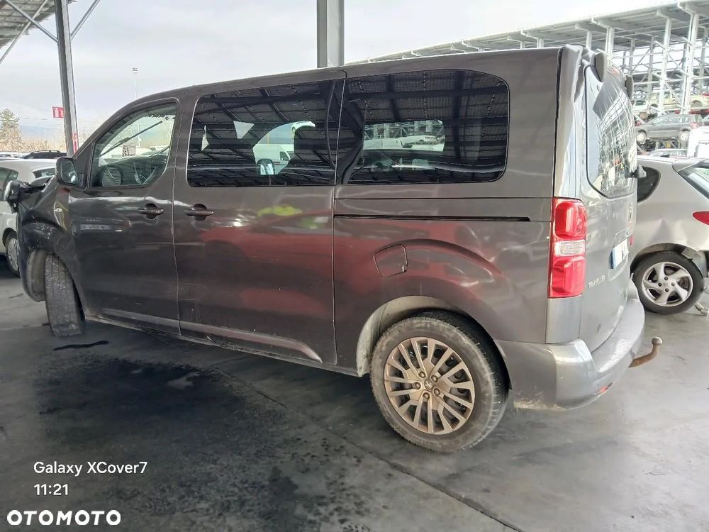 Peugeot Traveller 2.0 BlueHDi Compact Active - 1