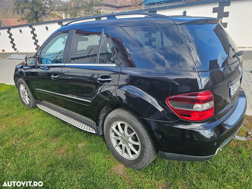 Mercedes-Benz ML 320 CDI 4Matic 7G-TRONIC - 8