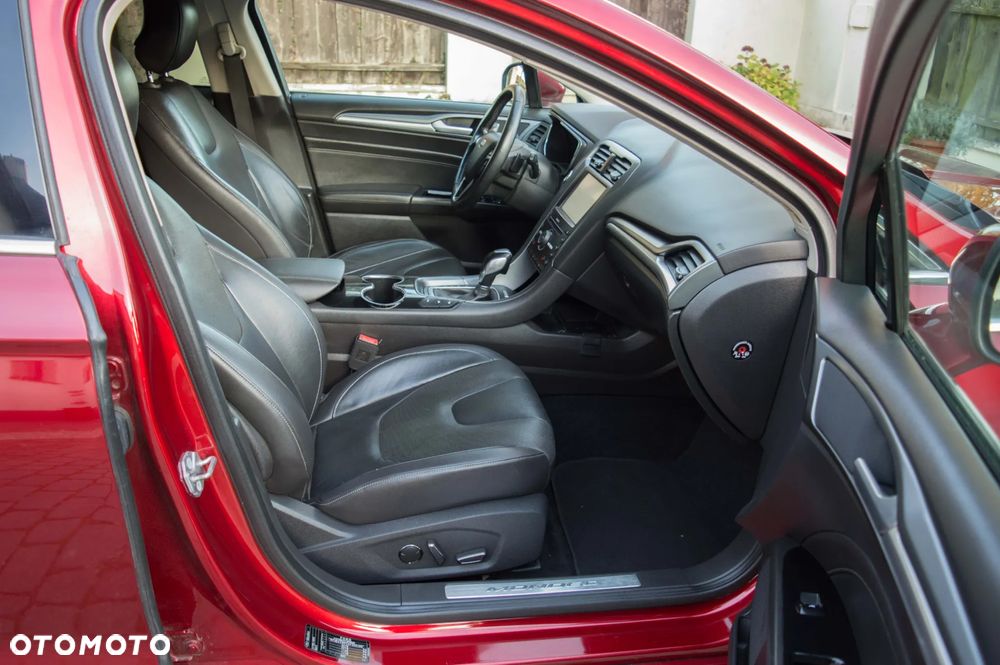 Ford Mondeo 2.0 TDCi ST-Line PowerShift - 28