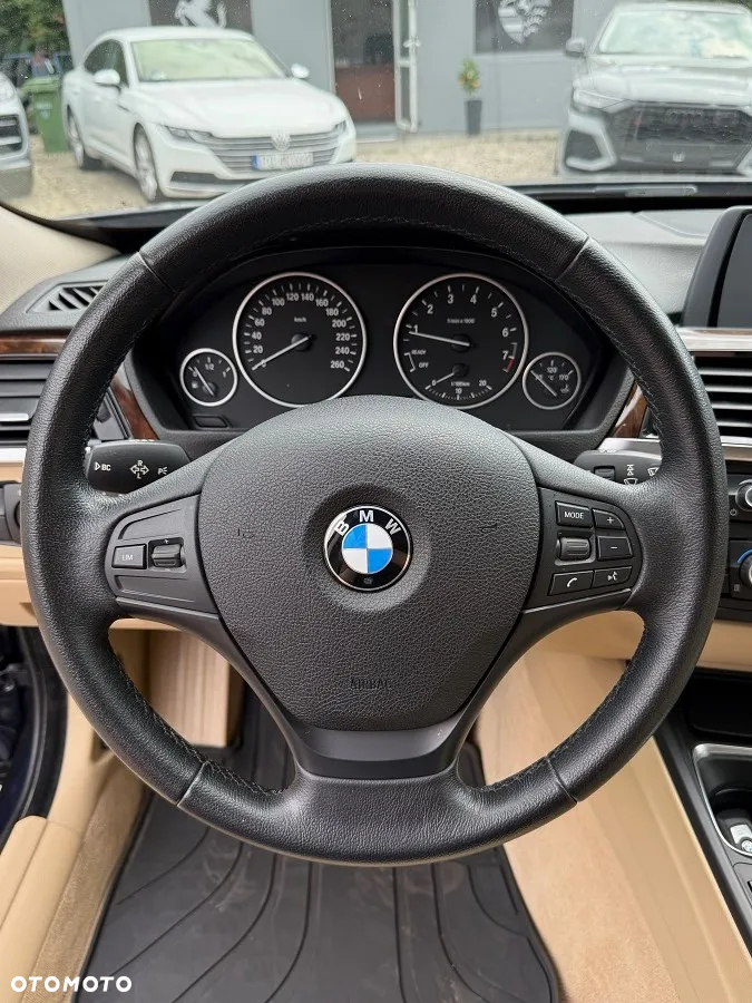 BMW 3GT 320i xDrive GT Sport-Aut Luxury Line - 17