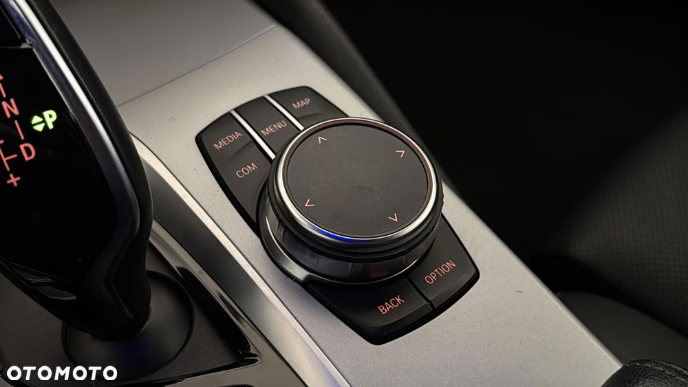 BMW Seria 5 - 29