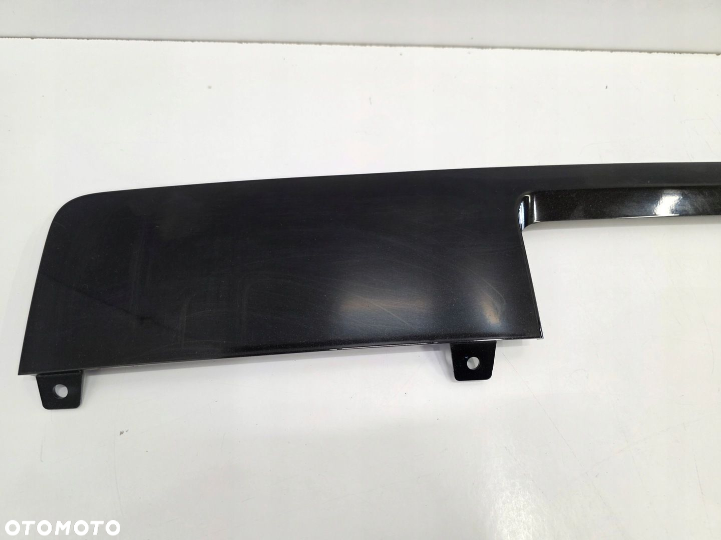 DOKŁADKA SPOILER LAND ROVER DISCOVERY L663 II L8B2-19K809-C N8B2-19K809-C - 2