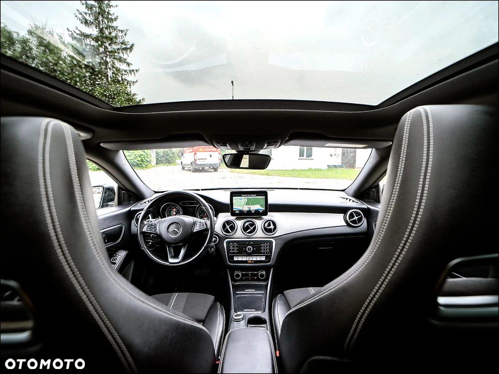 Mercedes-Benz CLA - 15