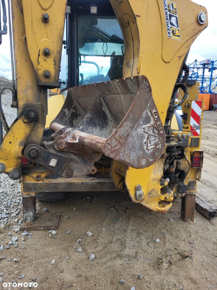 Caterpillar 444 - 2