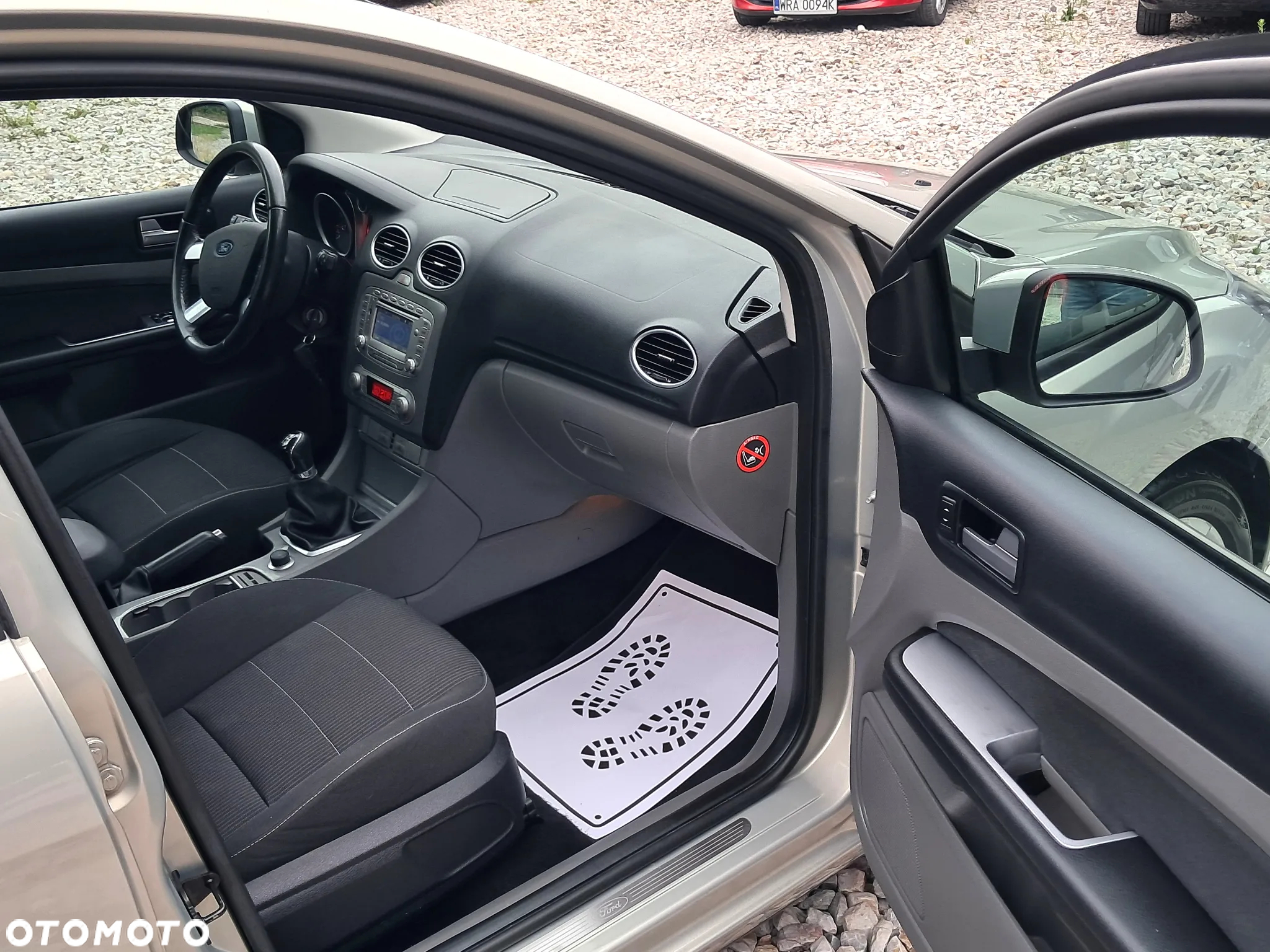 Ford Focus 2.0 16V Titanium - 19
