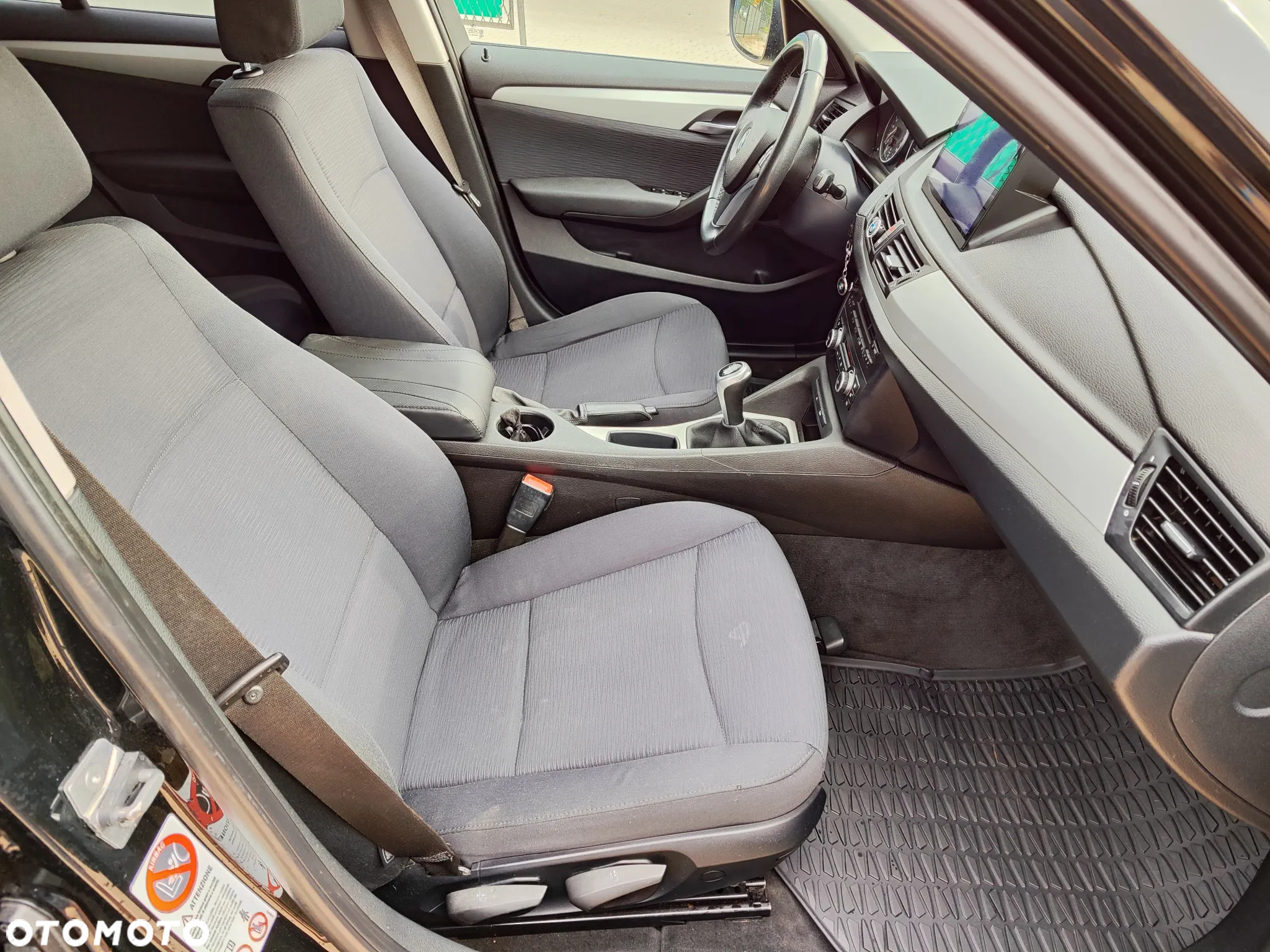 BMW X1 sDrive20d - 9