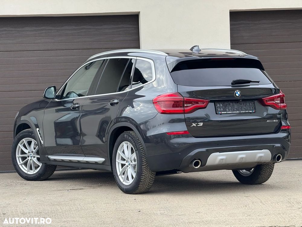 BMW X3 xDrive20i Aut. Luxury Line - 13