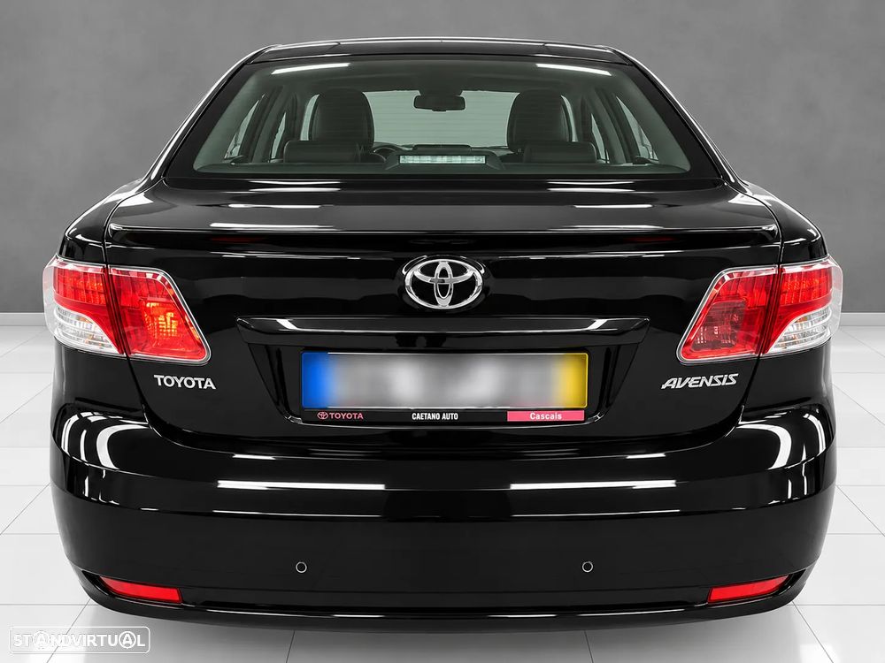 Toyota Avensis - 8
