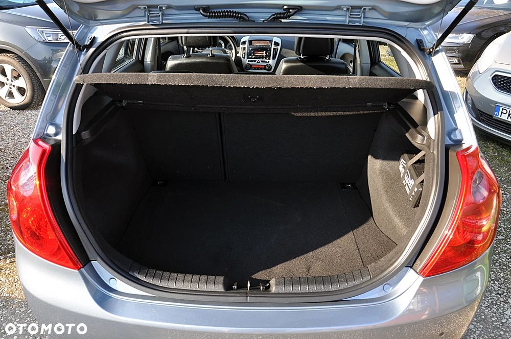 Kia Ceed Cee'd 2.0 Optimum - 32