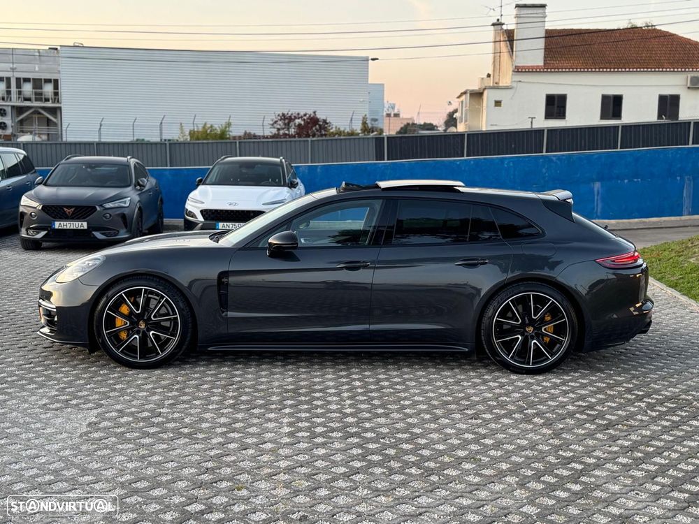 Porsche Panamera Sport Turismo - 8