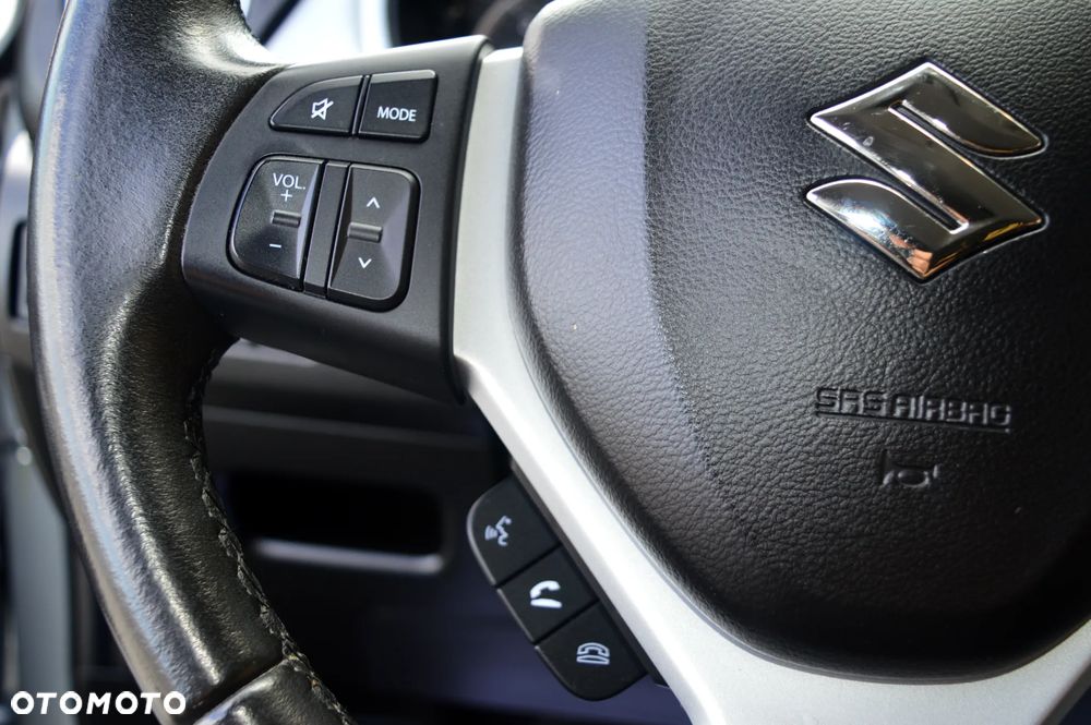 Suzuki Vitara - 33