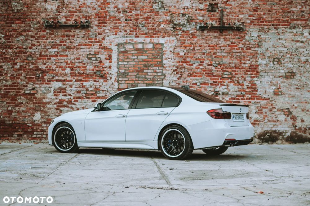 BMW Seria 3 320d xDrive M Sport Shadow - 9