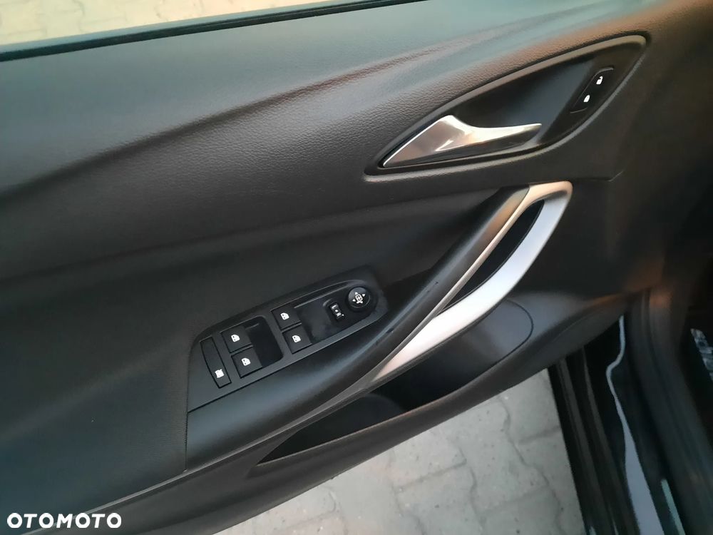 Opel Astra 1.6 CDTI Enjoy S&S - 21