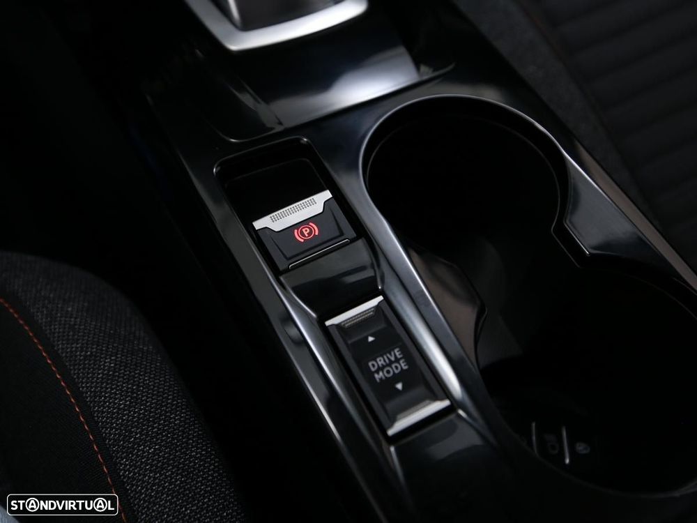 Peugeot e-2008 50 kWh Active - 20