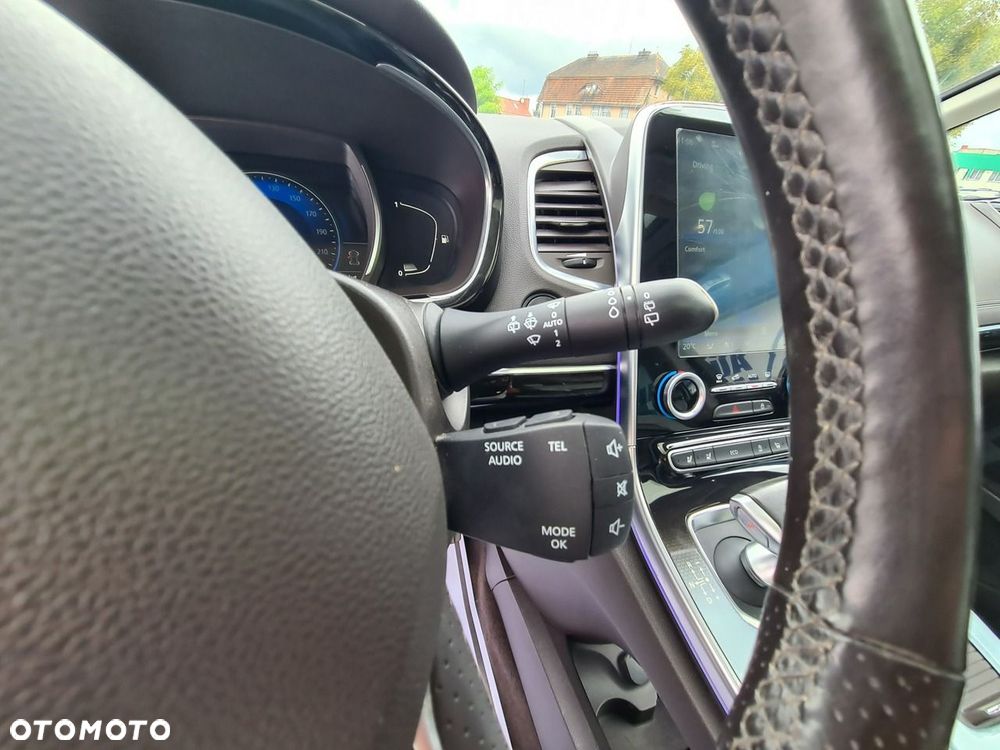 Renault Espace 1.6 dCi Energy Initiale Paris EDC 7os - 22
