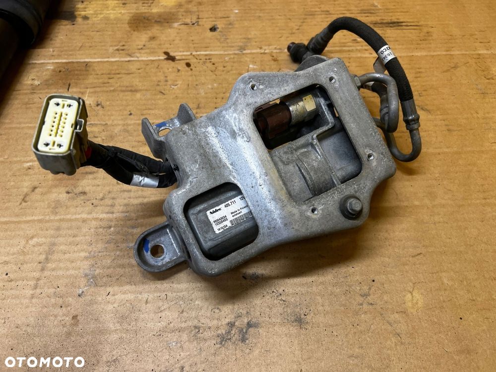 POMPA STEROWNIK MODUŁ MOSTU SZPERA TYŁ CHEVROLET CAMARO VI SS 6.2 V8 16- - 5