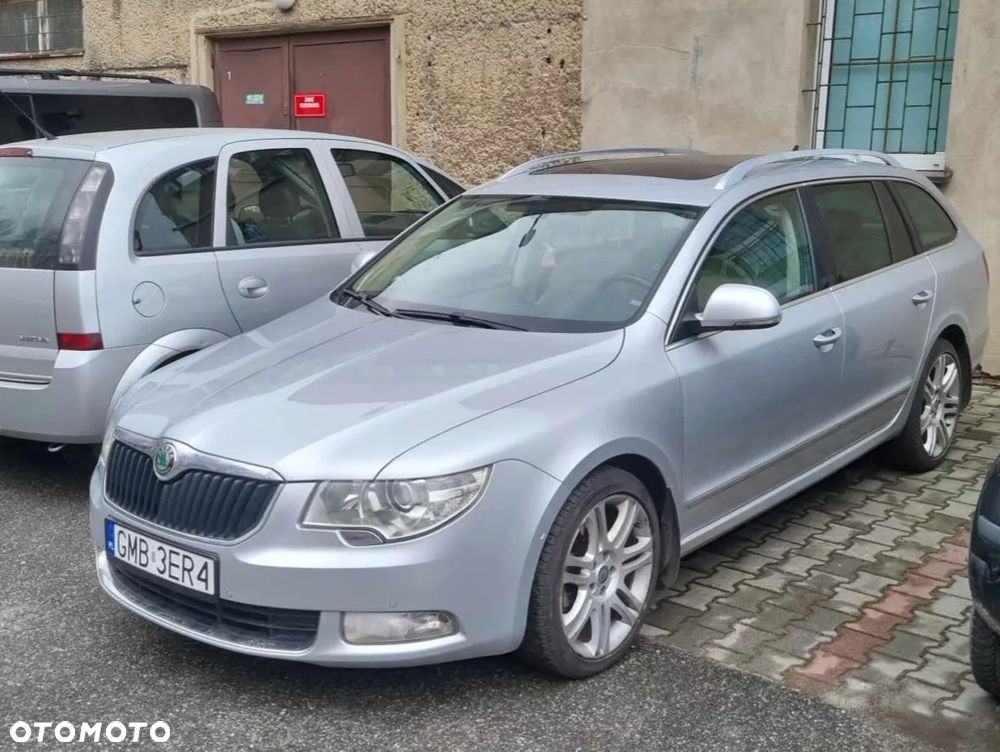 Skoda Superb 2.0 TDI 4x4 DSG Elegance - 14