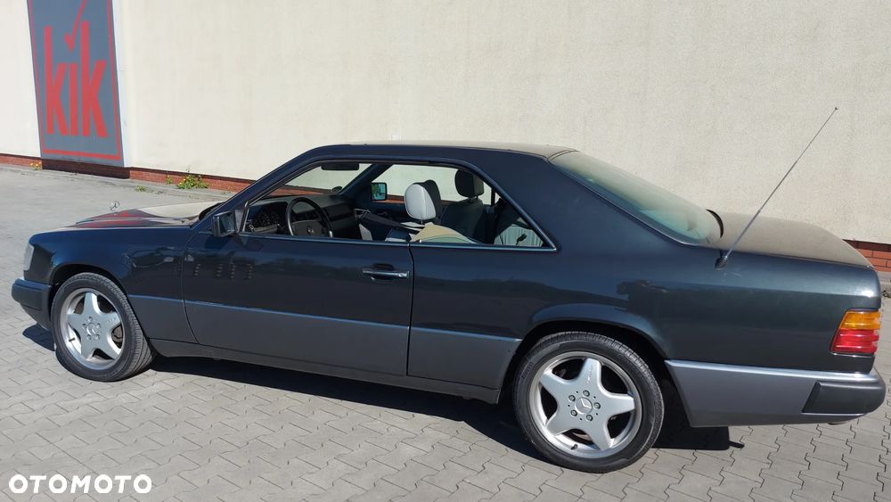 Mercedes-Benz W124 (1984-1993) - 13
