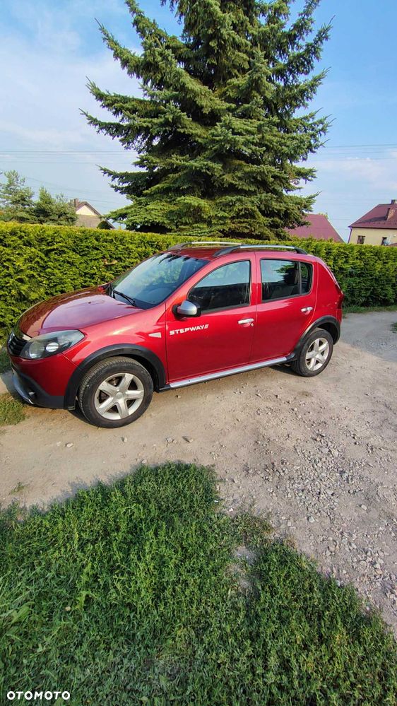Dacia Sandero - 1