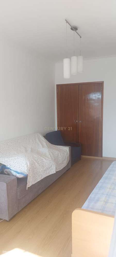 Apartamento T3 em Amora, Seixal - Oportunidade Única! - Grande imagem: 4/11