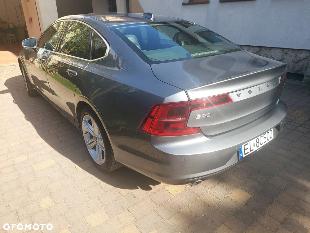 Volvo S90 D4 Momentum - 18