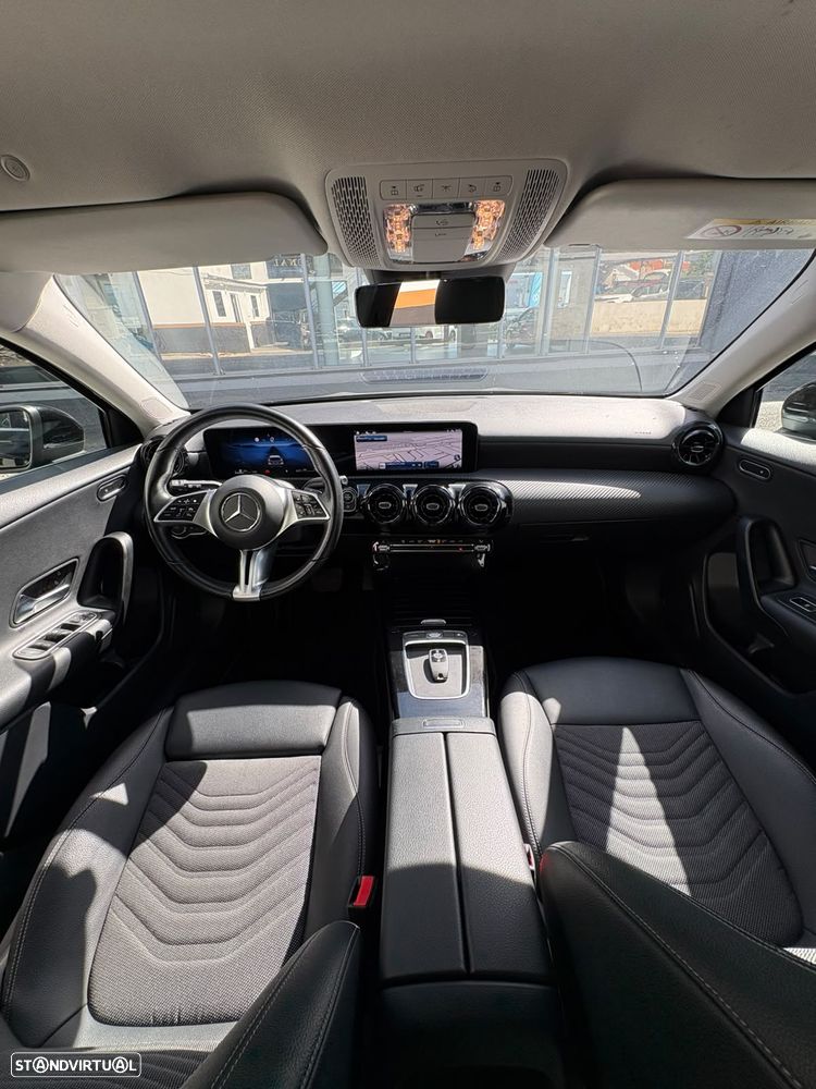 Mercedes-Benz A 200 Standard - 12