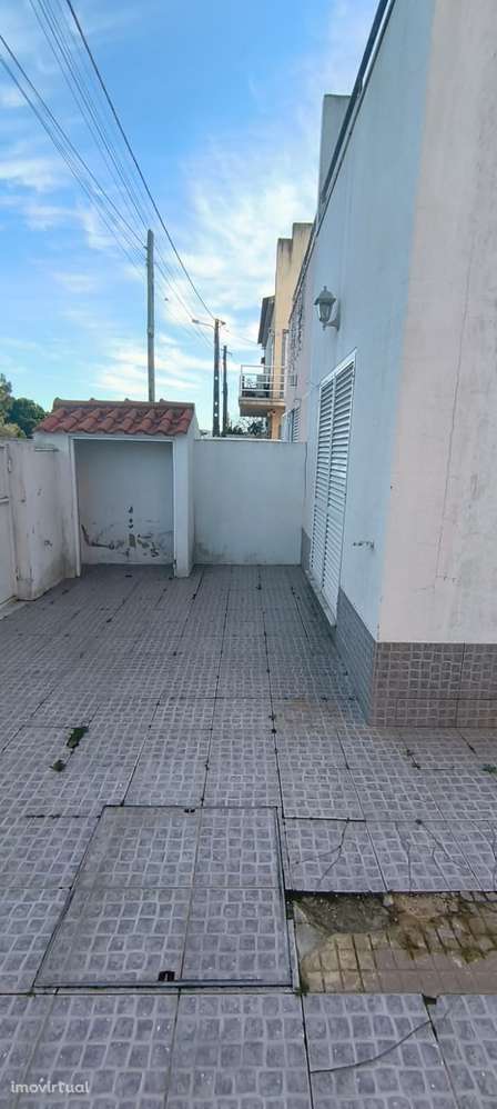 Moradia T3 com varandas e sotão - Grande imagem: 5/19