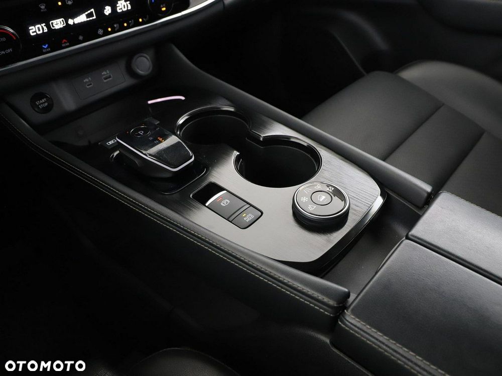 Nissan X-Trail - 30