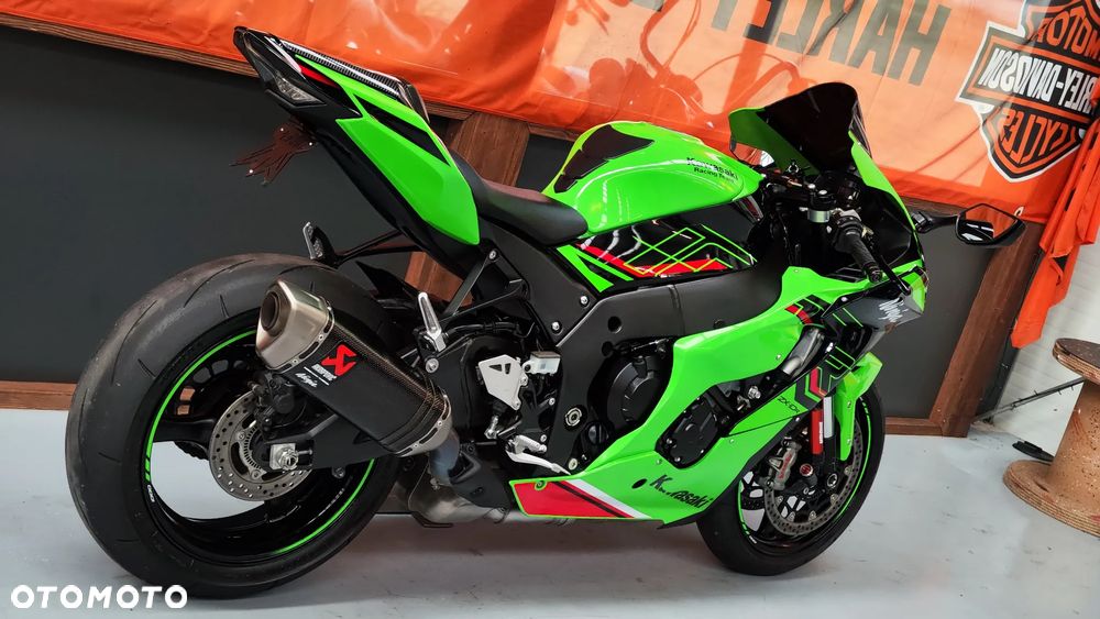 Kawasaki ZX - 3