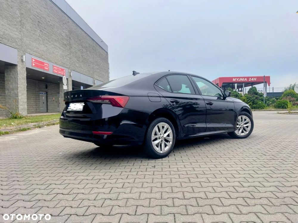 Skoda Octavia 2.0 TDI SCR Style DSG - 2