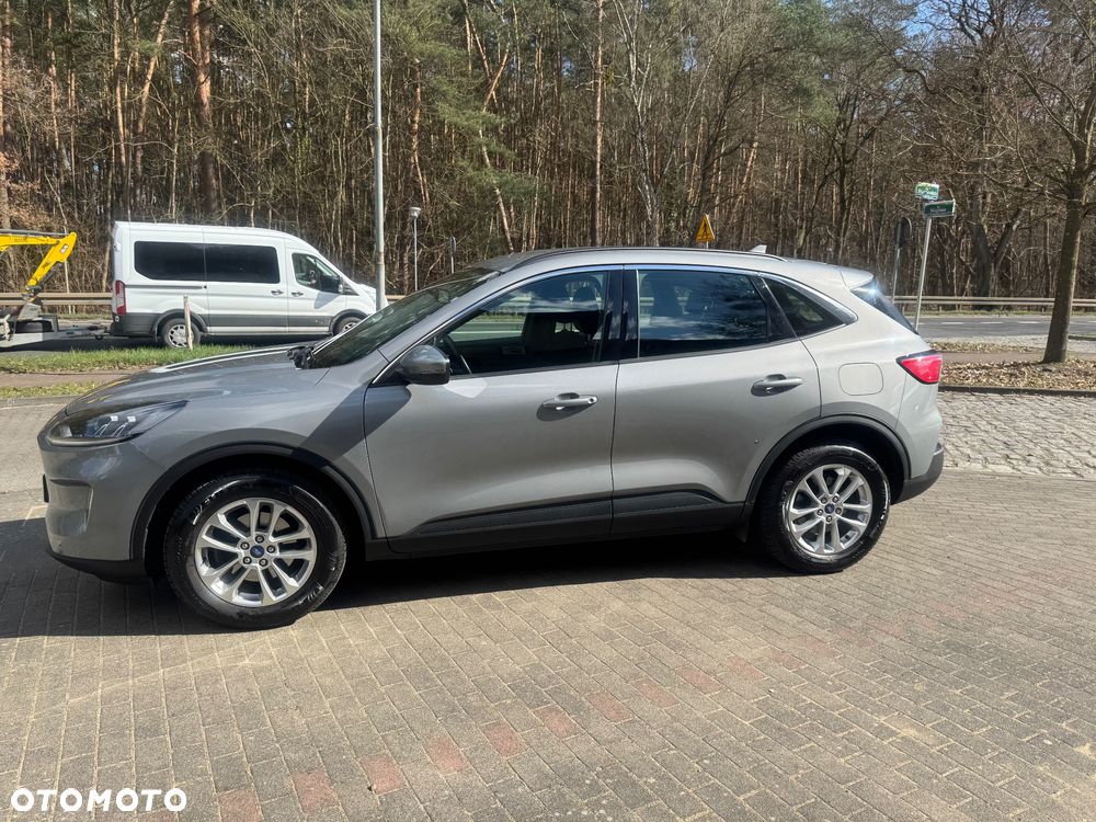 Ford Kuga 1.5 EcoBoost TITANIUM - 5