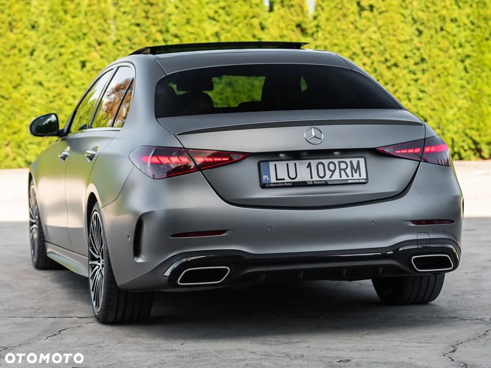 Mercedes-Benz Klasa C 300 d mHEV 4-Matic AMG - 10