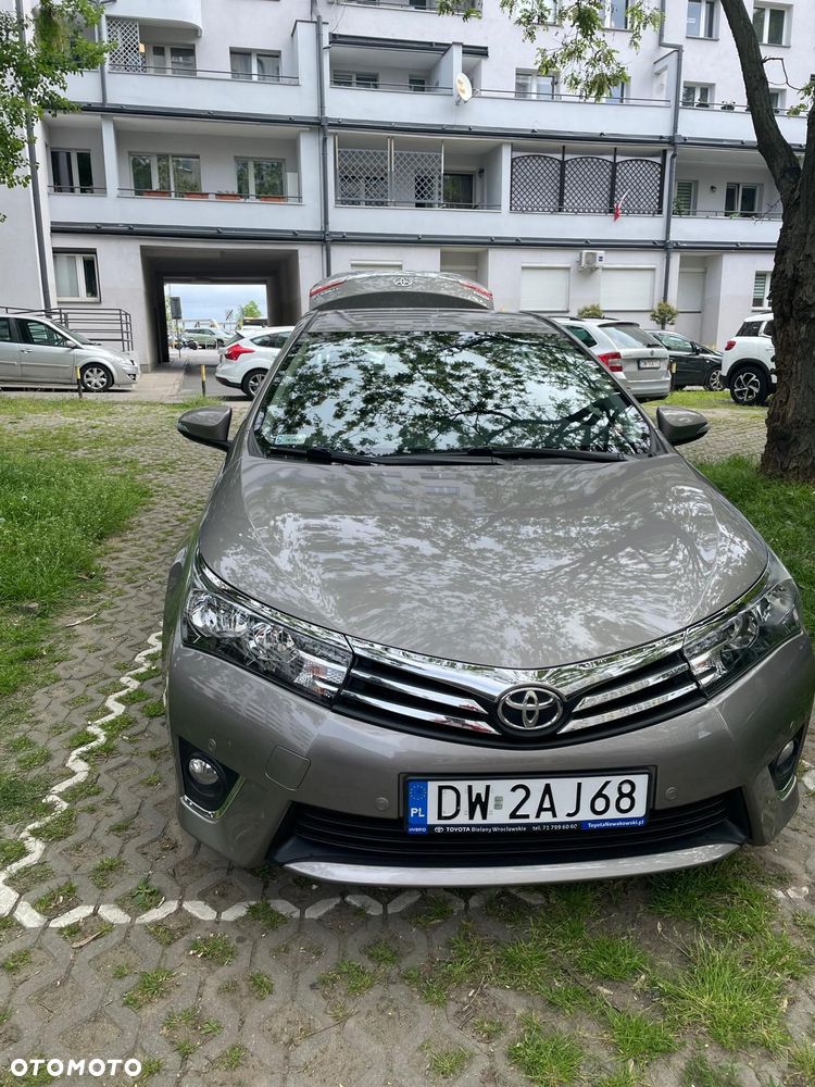 Toyota Corolla - 1
