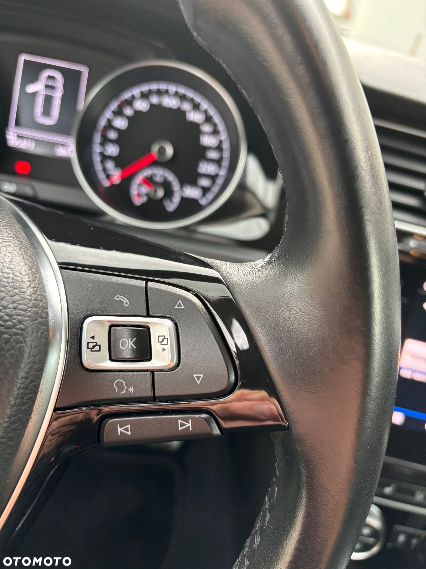 Volkswagen Golf Variant 1.4 TSI Sound - 37