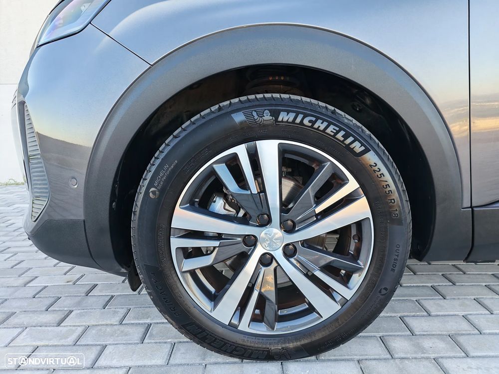 Peugeot 3008 1.5 BlueHDi Allure Baixo Consumo EAT8 - 3