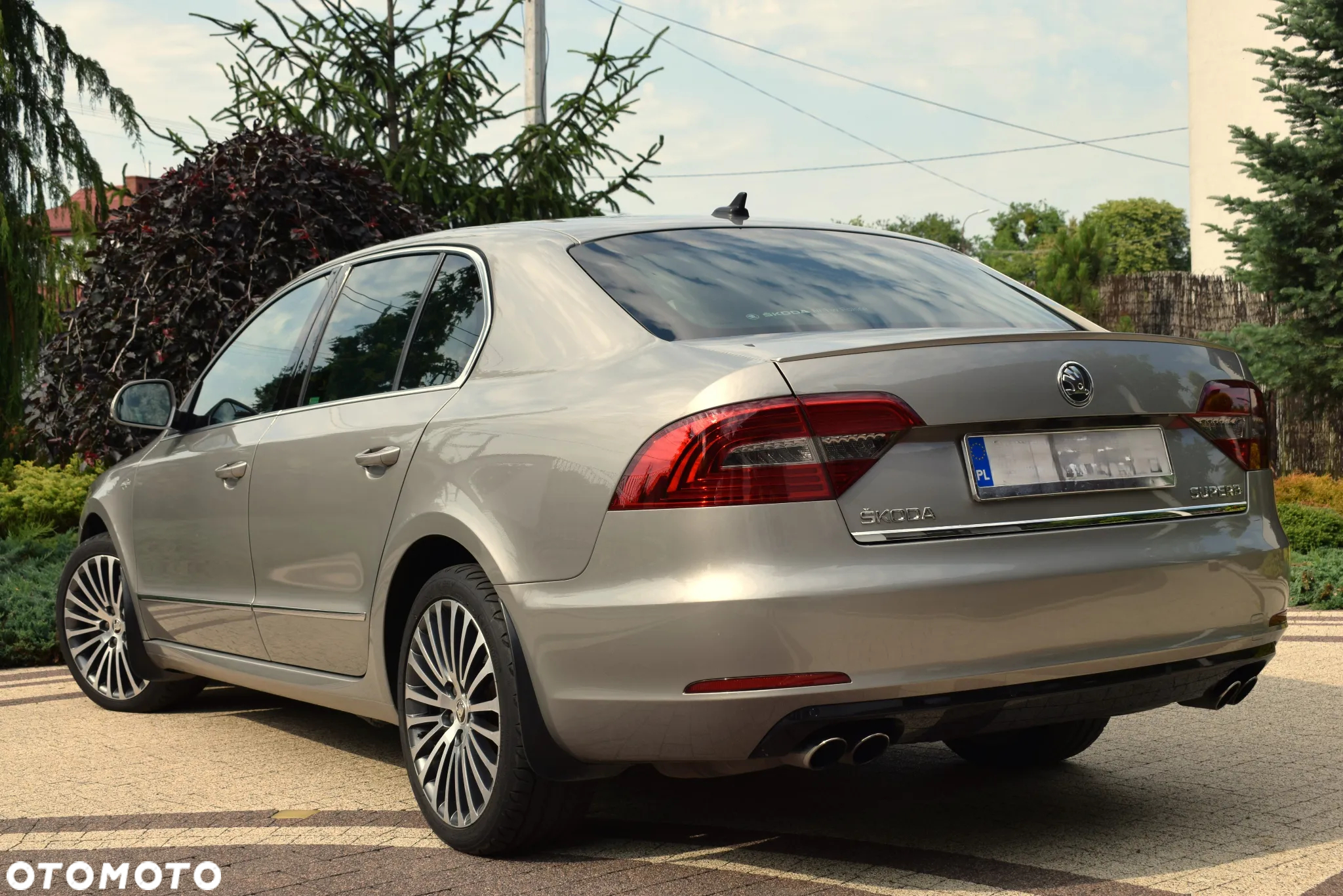 Skoda Superb 3.6 FSI 4x4 L&K DSG - 16