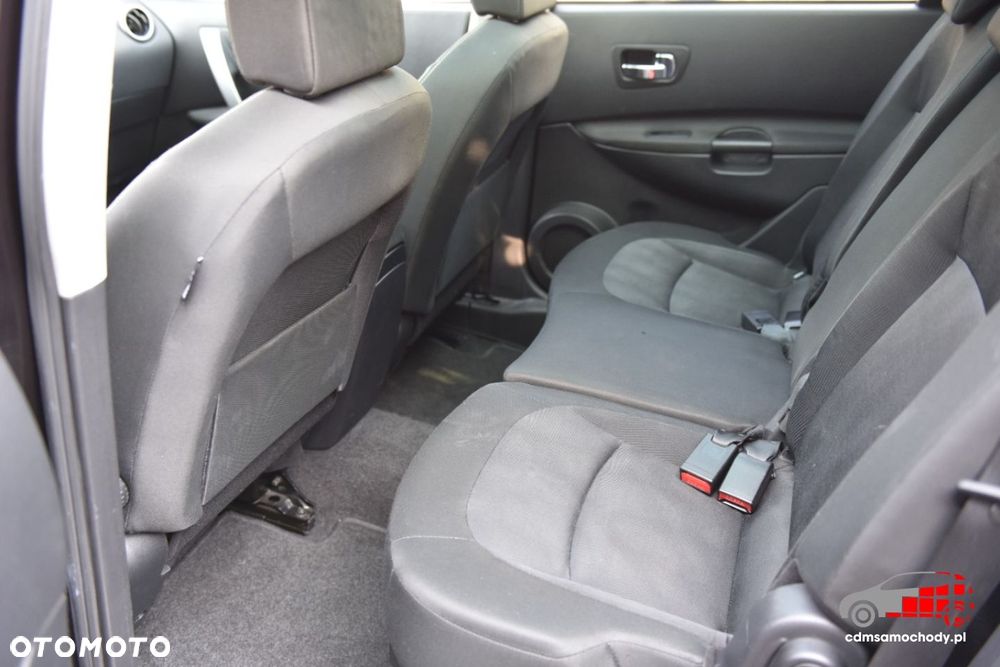 Nissan Qashqai+2 - 18