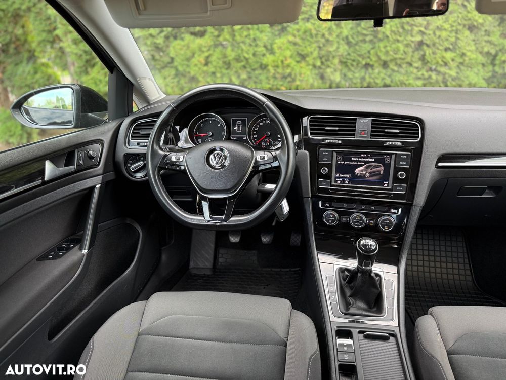 Volkswagen Golf 2.0 TDI 4Motion BMT Comfortline - 16