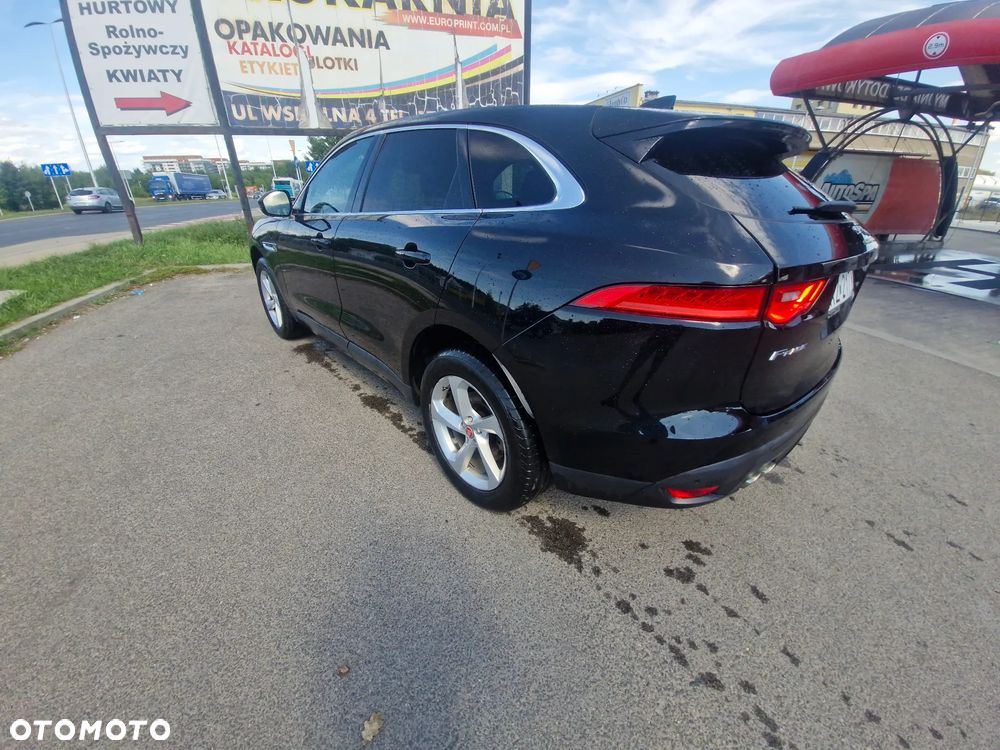 Jaguar F-Pace 2.0 i4D AWD Pure - 14