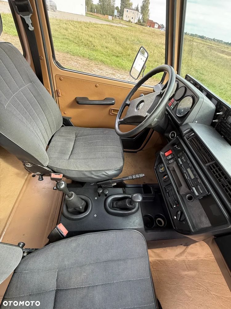 Mercedes-Benz Klasa G 300 GD - 8