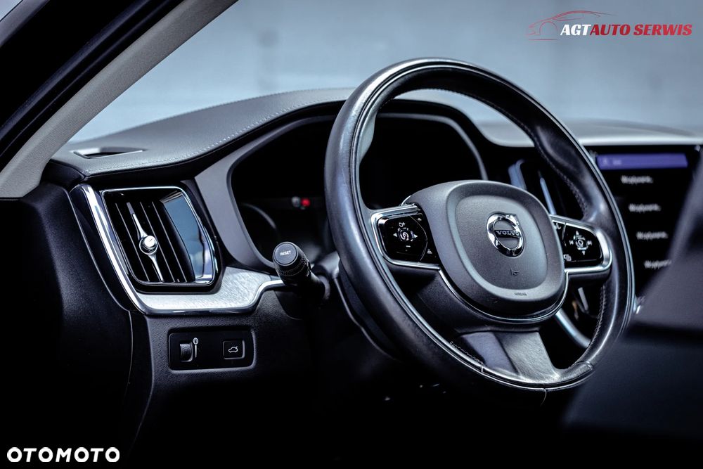 Volvo XC 60 B4 B Inscription - 22