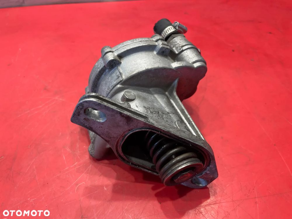 POMPA VACUM AUDI A6 C5 - 2