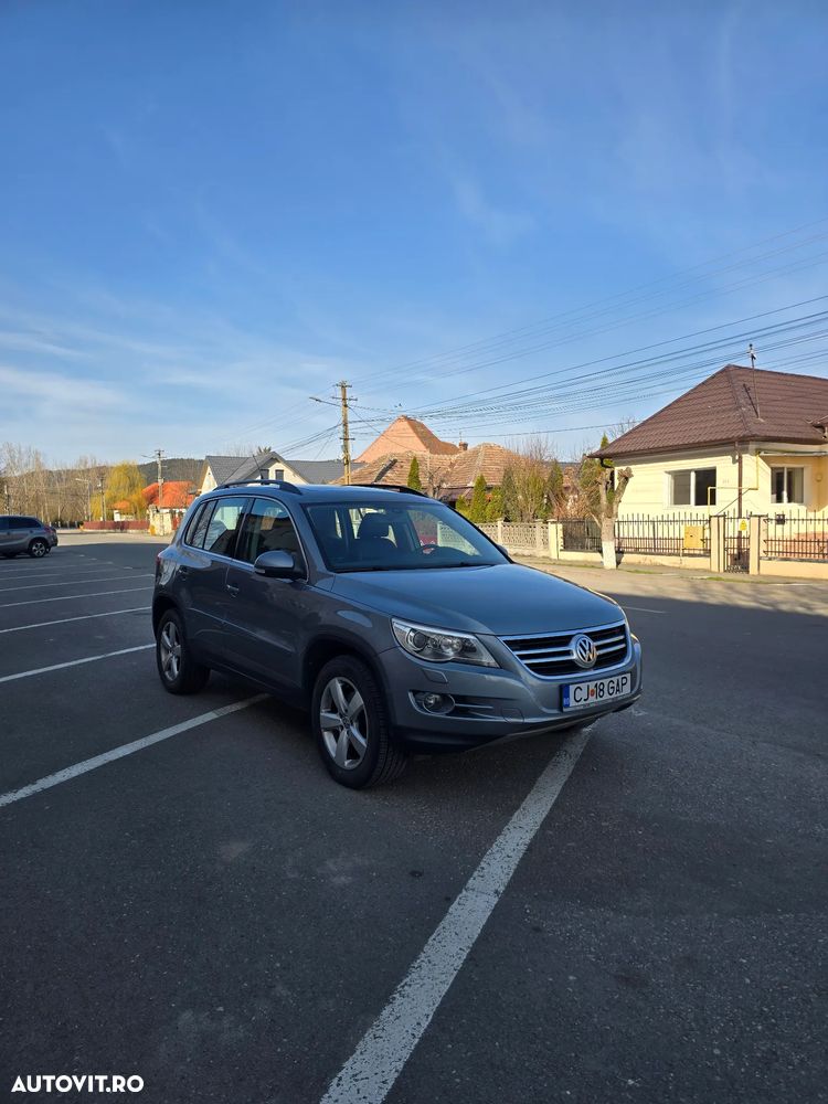 Volkswagen Tiguan 2.0 TDI DPF 4Motion Track&Field - 10