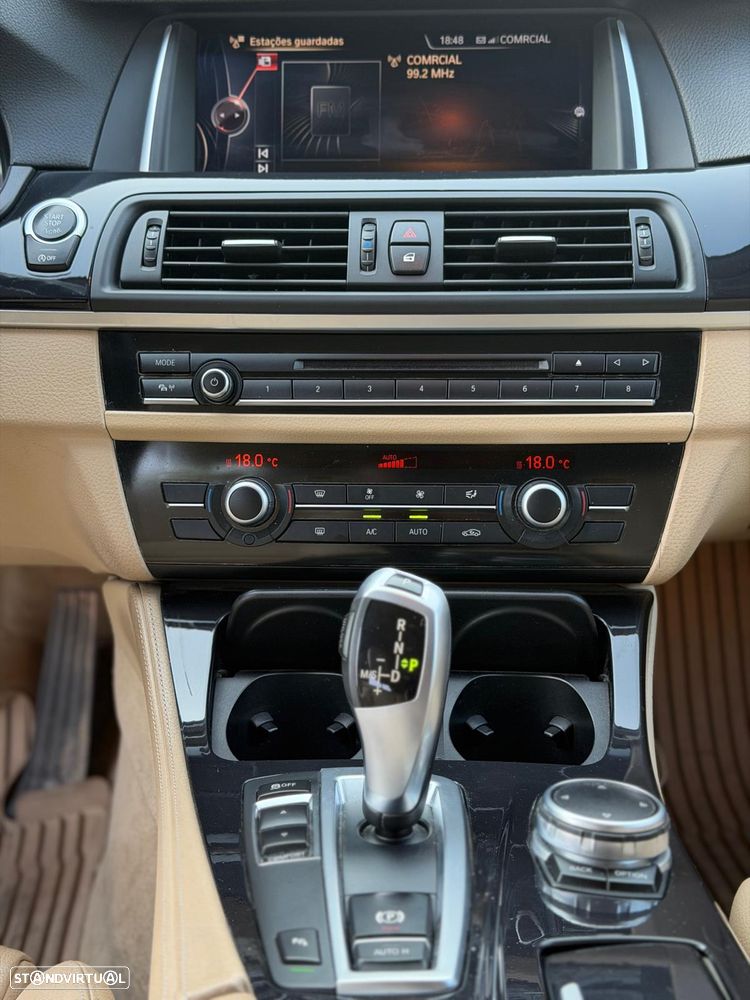 BMW 520 d Auto - 13