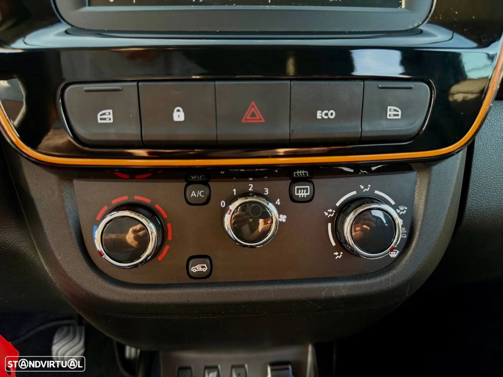 Dacia Spring Comfort Plus - 24